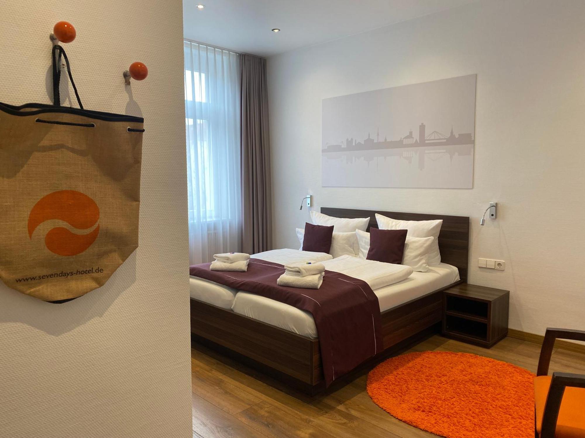 Sevendays Hotel 카를스루에 외부 사진