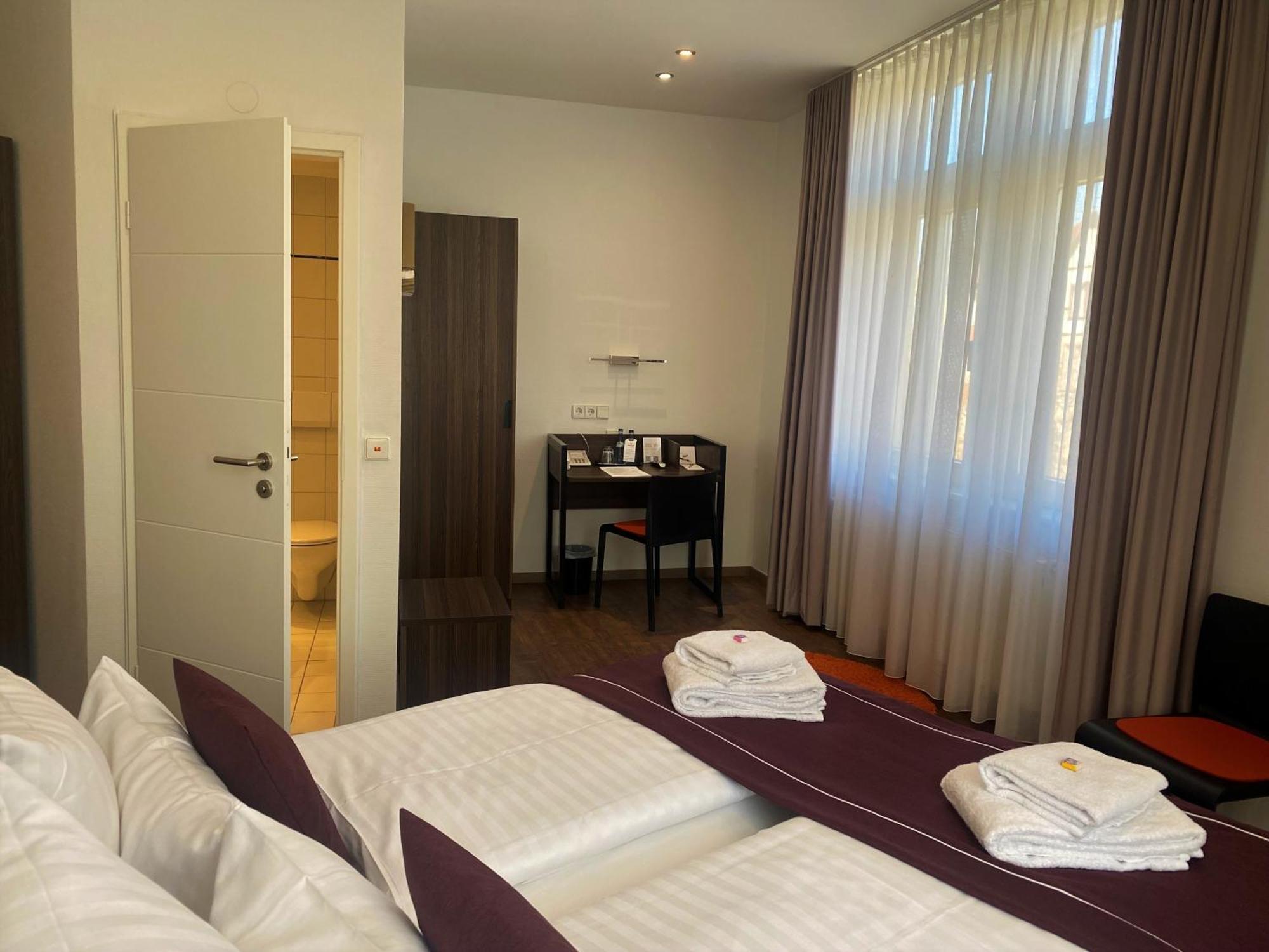 Sevendays Hotel 카를스루에 외부 사진