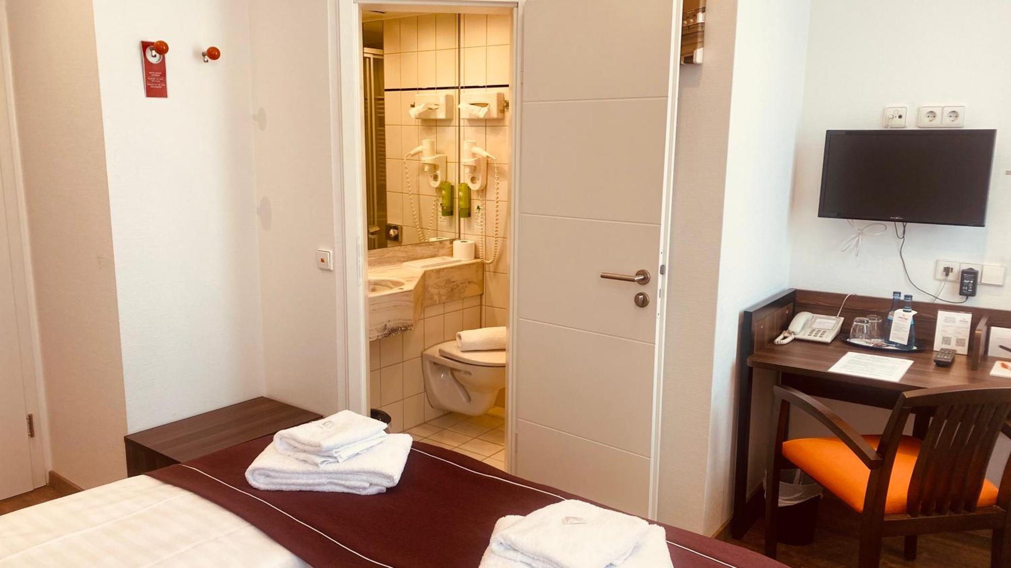 Sevendays Hotel 카를스루에 외부 사진
