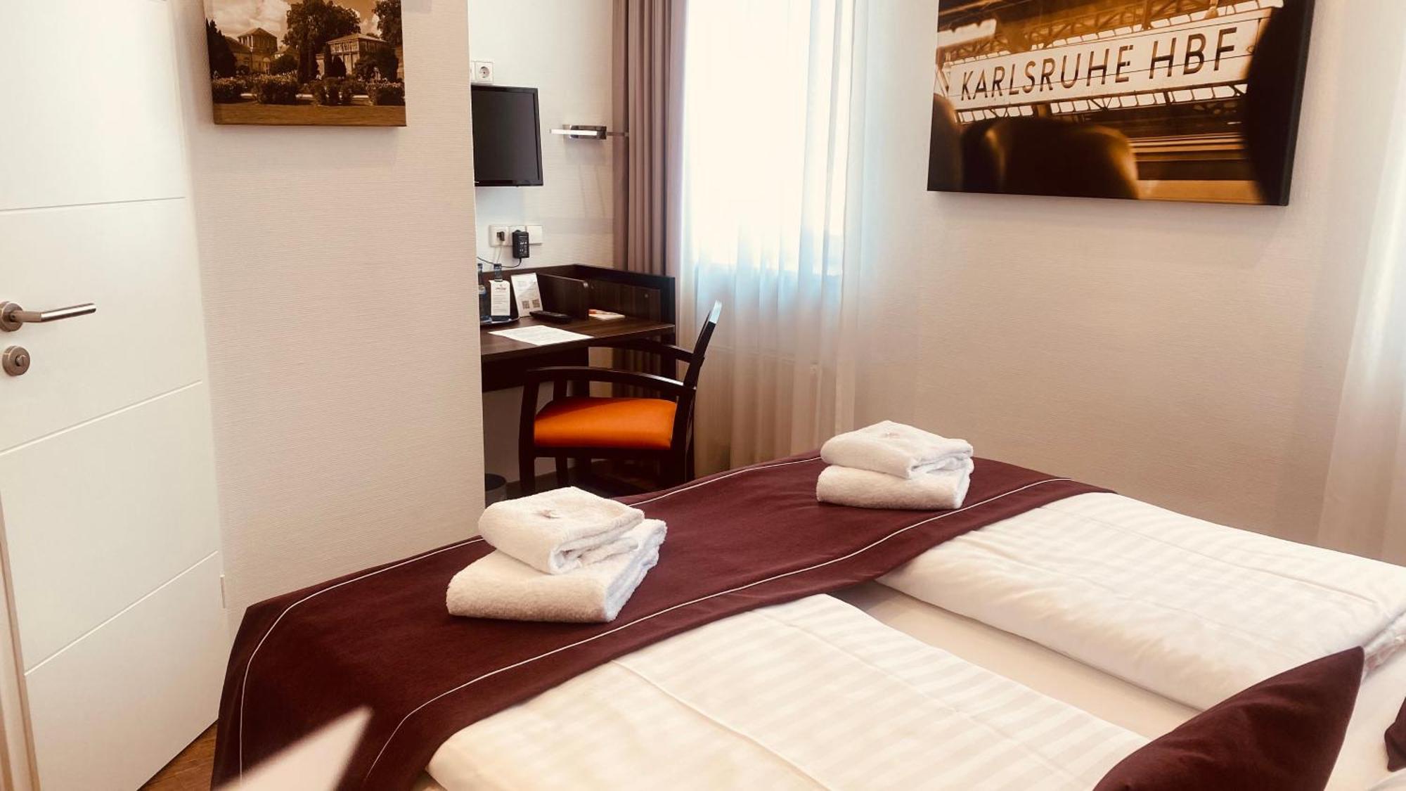 Sevendays Hotel 카를스루에 외부 사진